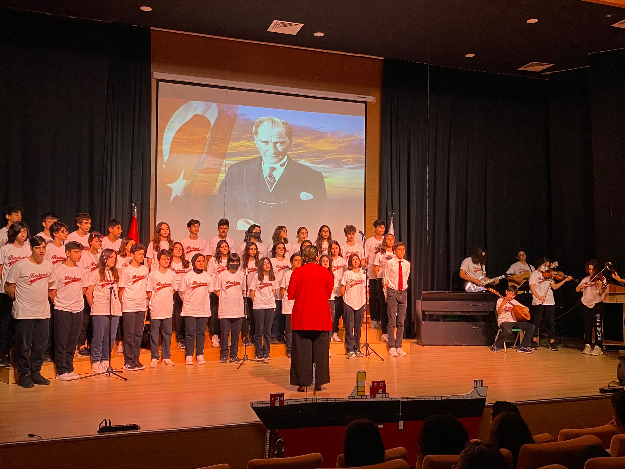 19 MAYIS 1919 ATATÜRK'Ü ANMA GENÇLİK VE SPOR BAYRAMI